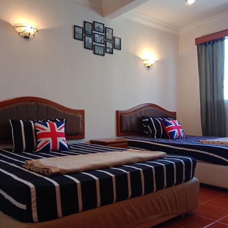 Glory Beach Resort Private Penthouse Port Dickson Buitenkant foto