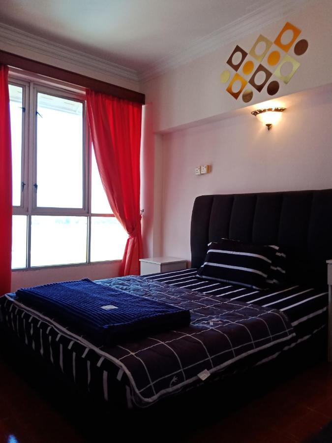 Glory Beach Resort Private Penthouse Port Dickson Buitenkant foto
