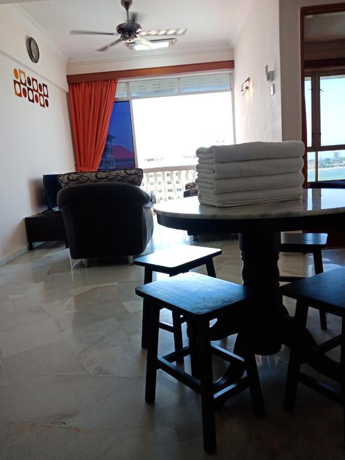 Glory Beach Resort Private Penthouse Port Dickson Buitenkant foto