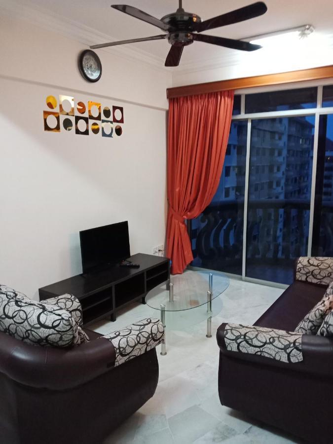 Glory Beach Resort Private Penthouse Port Dickson Buitenkant foto