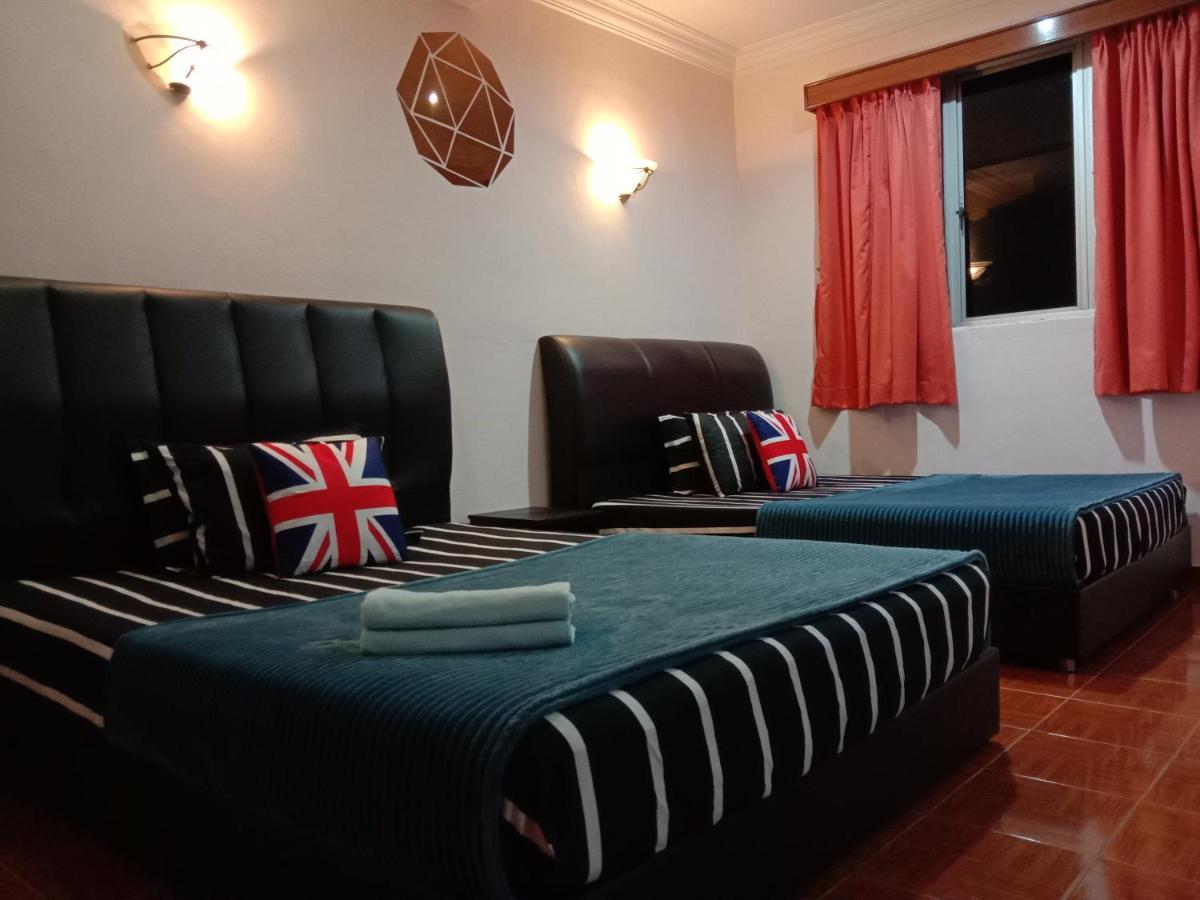 Glory Beach Resort Private Penthouse Port Dickson Buitenkant foto